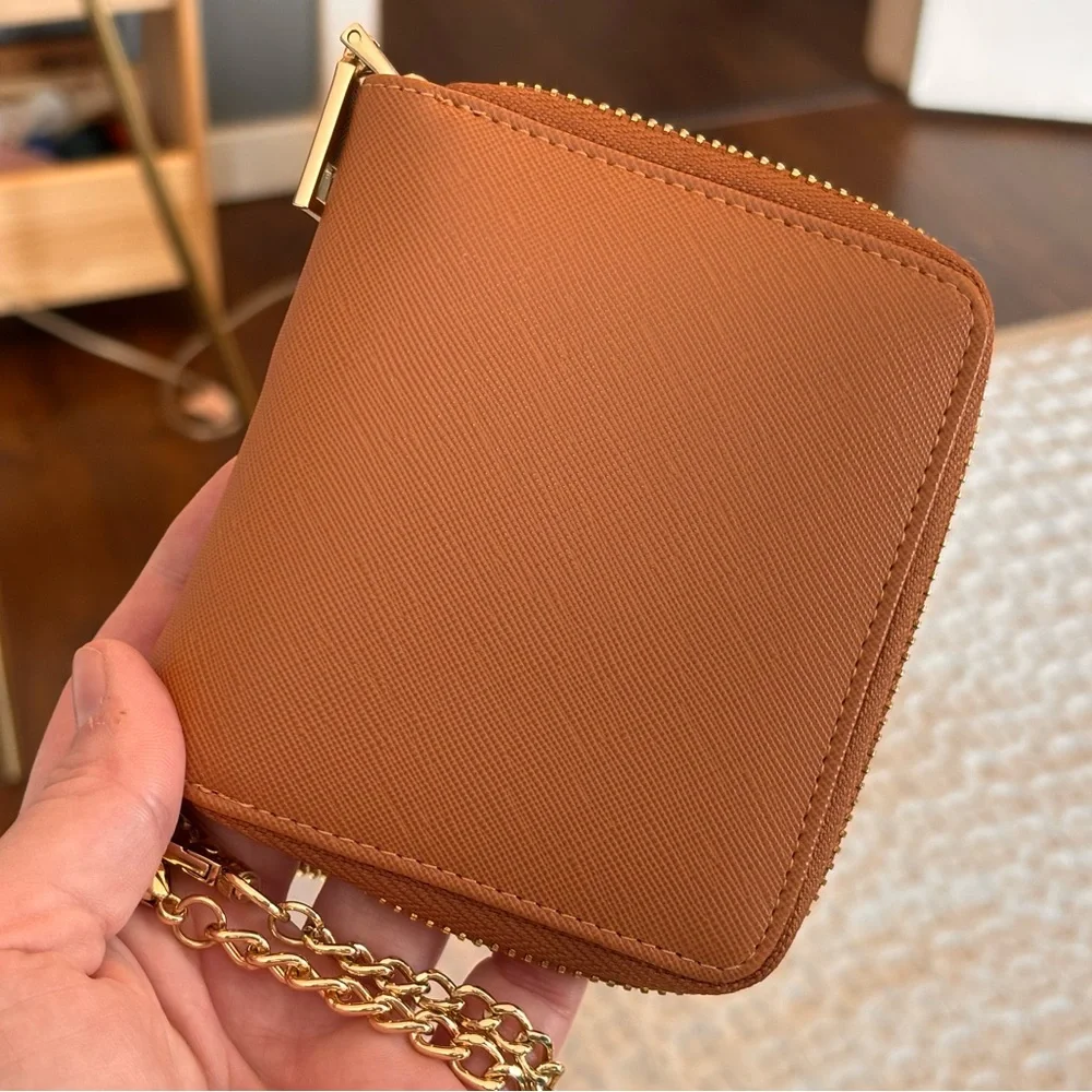 EUC Glass Ladder Vegan Leather Susan Zip Wallet in Maple with Gold Hardware - Picture 2 of 9